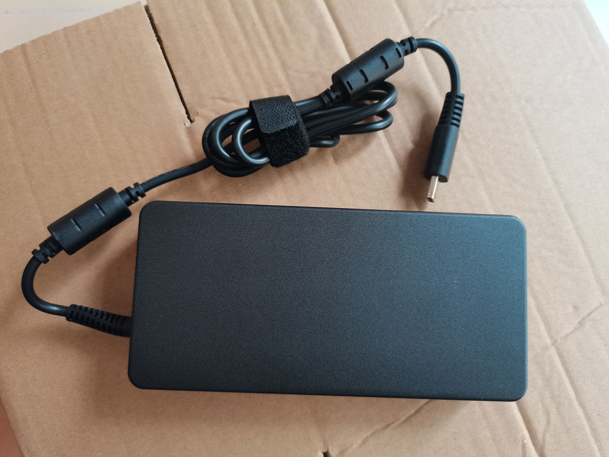 Novo adaptador ac oem chicony  - Pc Gaming Xịn avaliação e preço